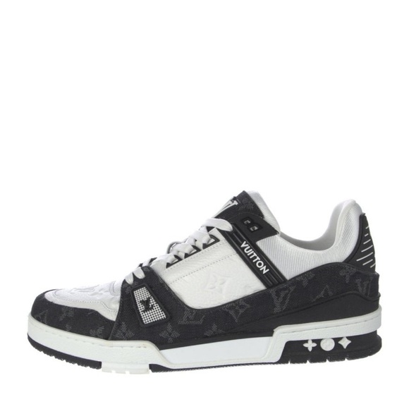 Louis Vuitton Leather Low Top Sneakers - Picture 1 of 5